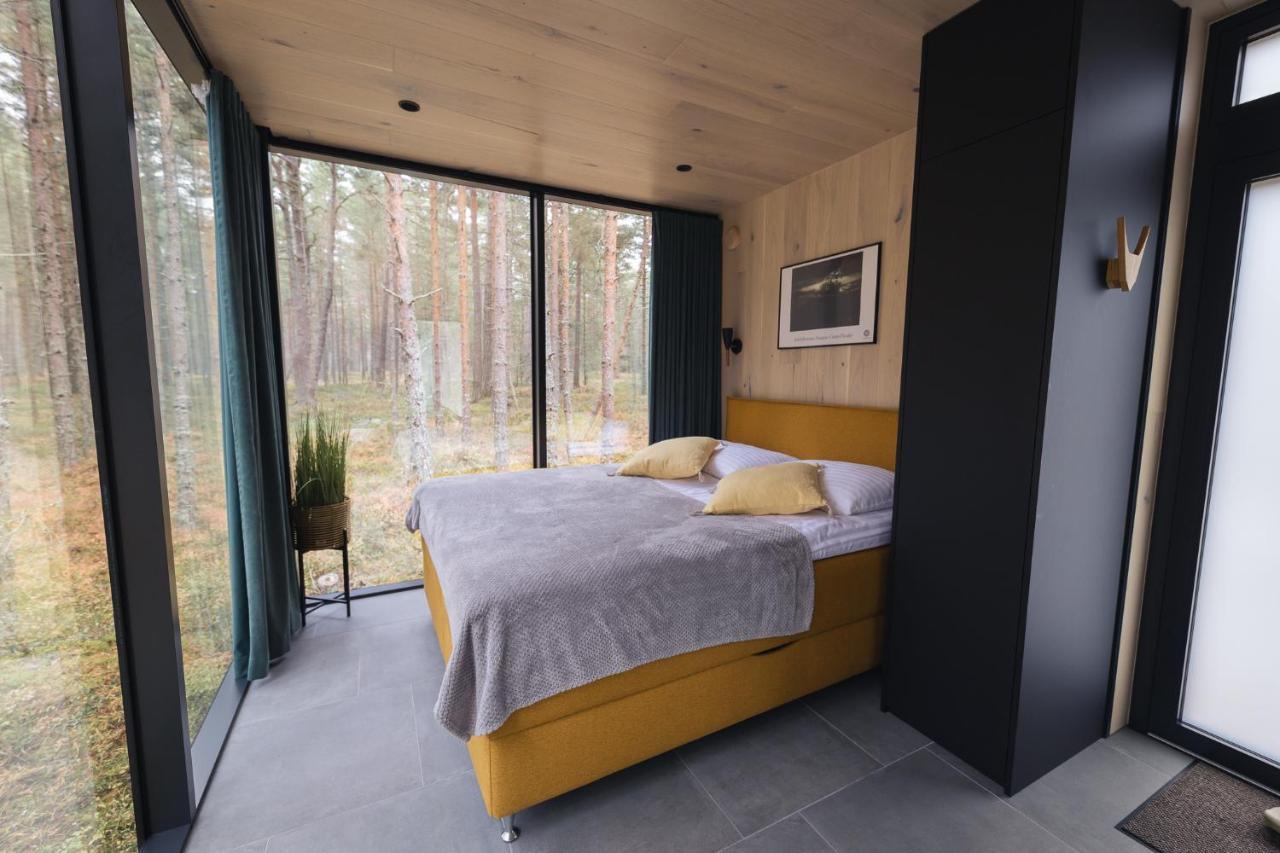 ÖÖD Hötels Rooslepa - Room#2- FIKA-with sauna Exterior foto